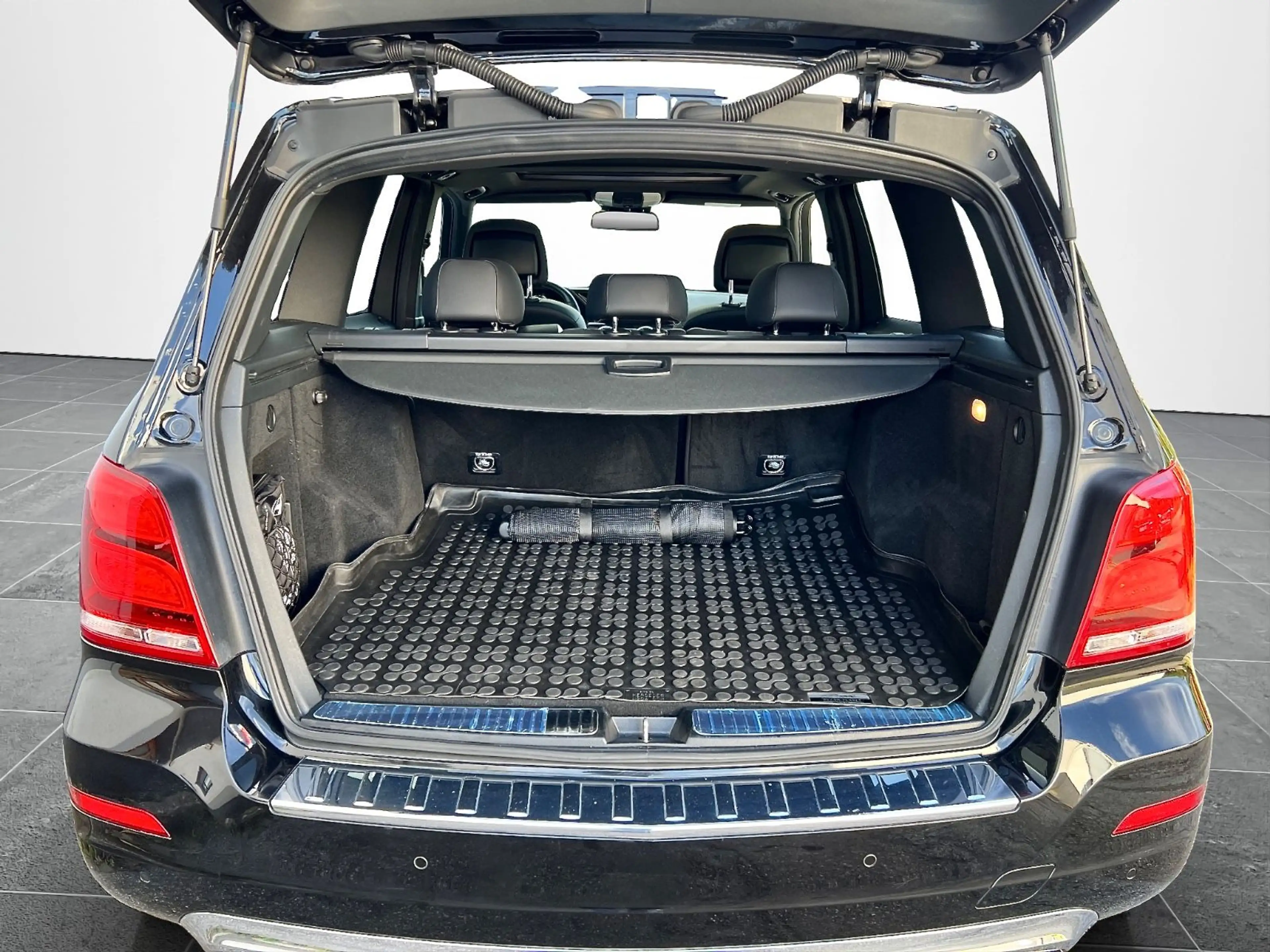 Mercedes-Benz GLK 220 CDI 4M*7G-Tr*LEDER*NAVI*PANORAMA*AHK* — photo 10