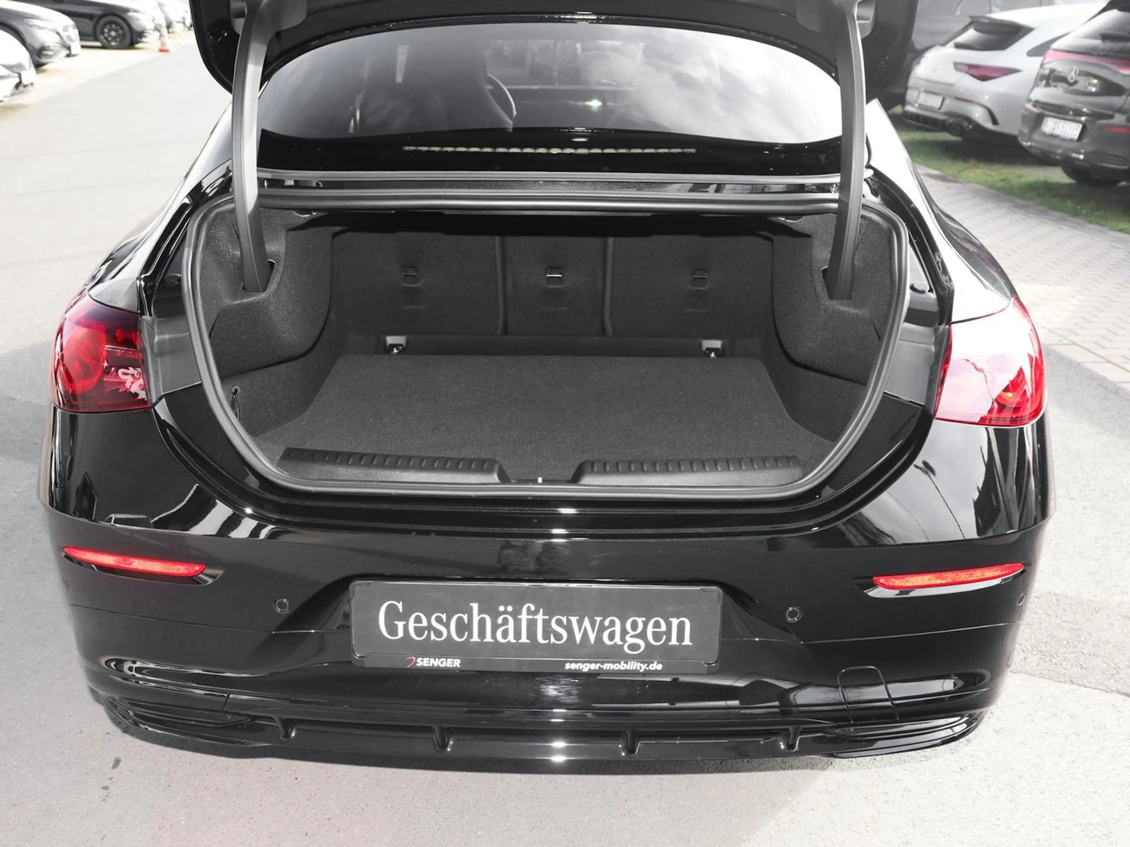 Mercedes-Benz CLA 200 AMG Night Panorama Multibeam Pano 360°-K — photo 15