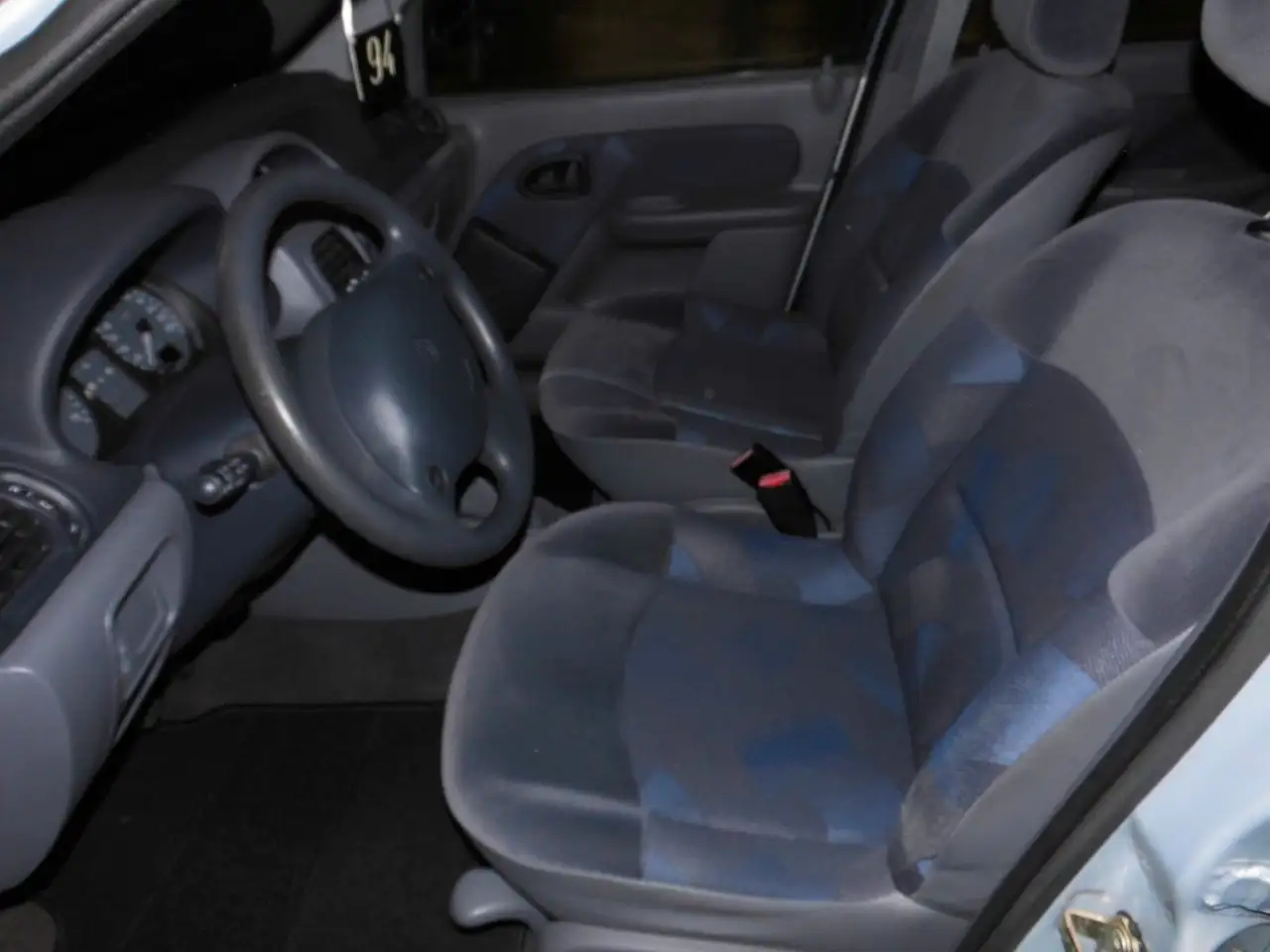Renault Clio 1.4 RXE, foto 5