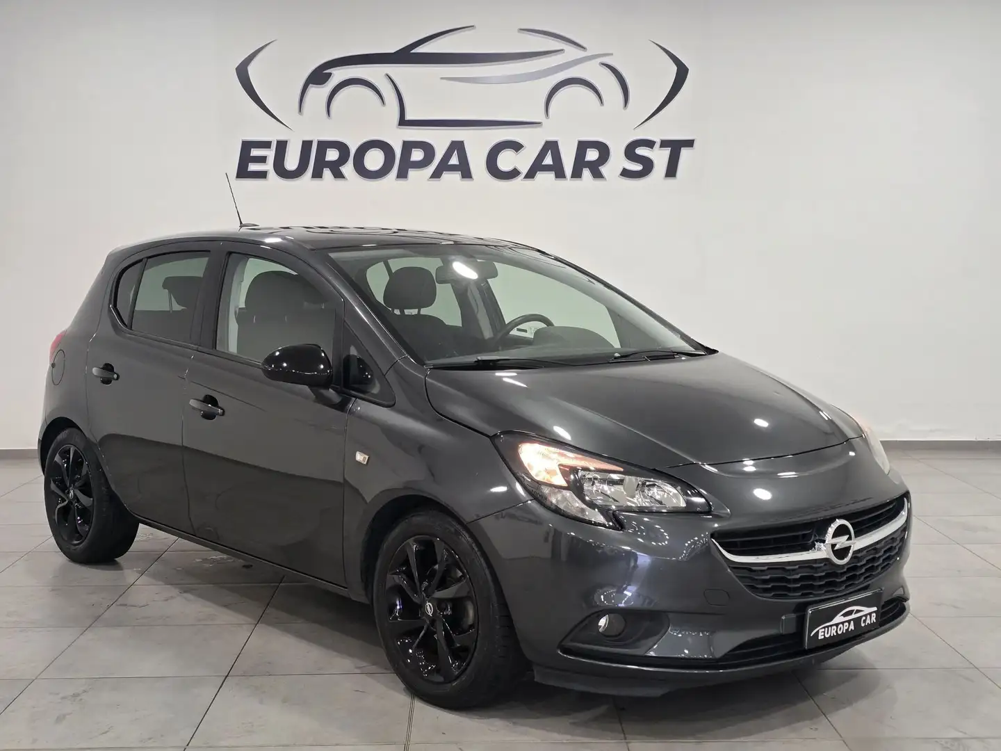 Opel Corsa 1.2 5 porte Innovation Grigio - 2