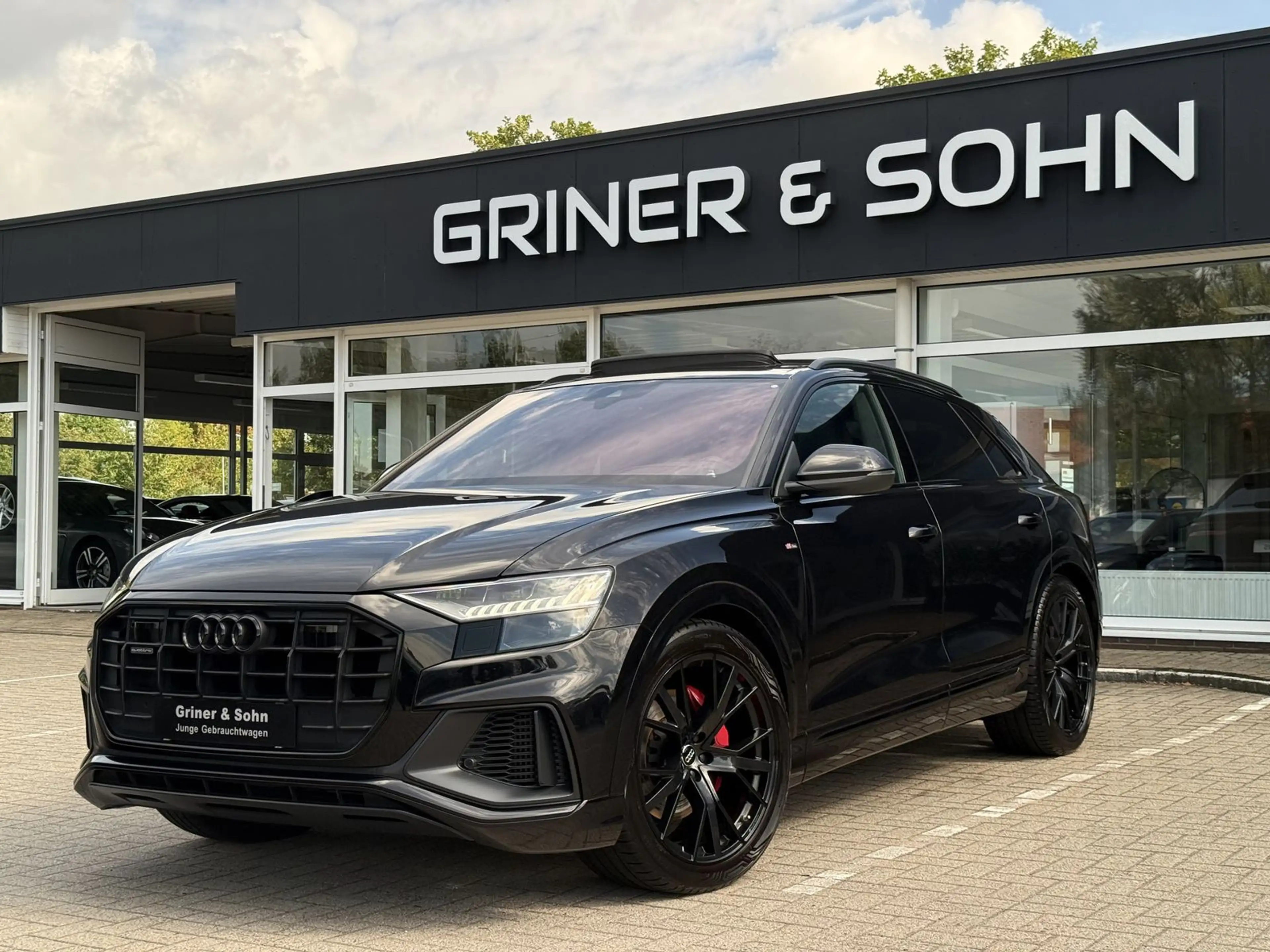 Audi Q8 55 TFSI Quat,S Line,Exklusive,HUD,Pano,AHK