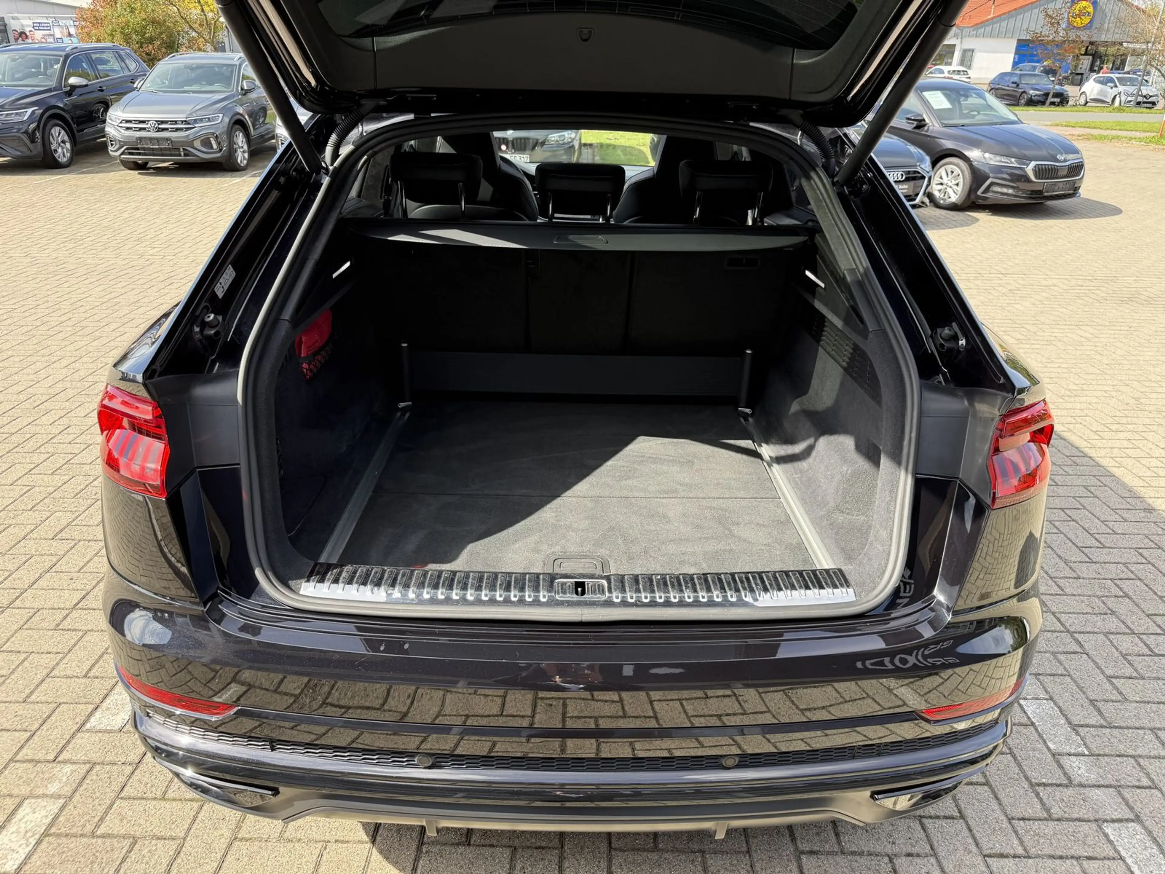 Audi Q8 55 TFSI Quat,S Line,Exklusive,HUD,Pano,AHK — photo 12