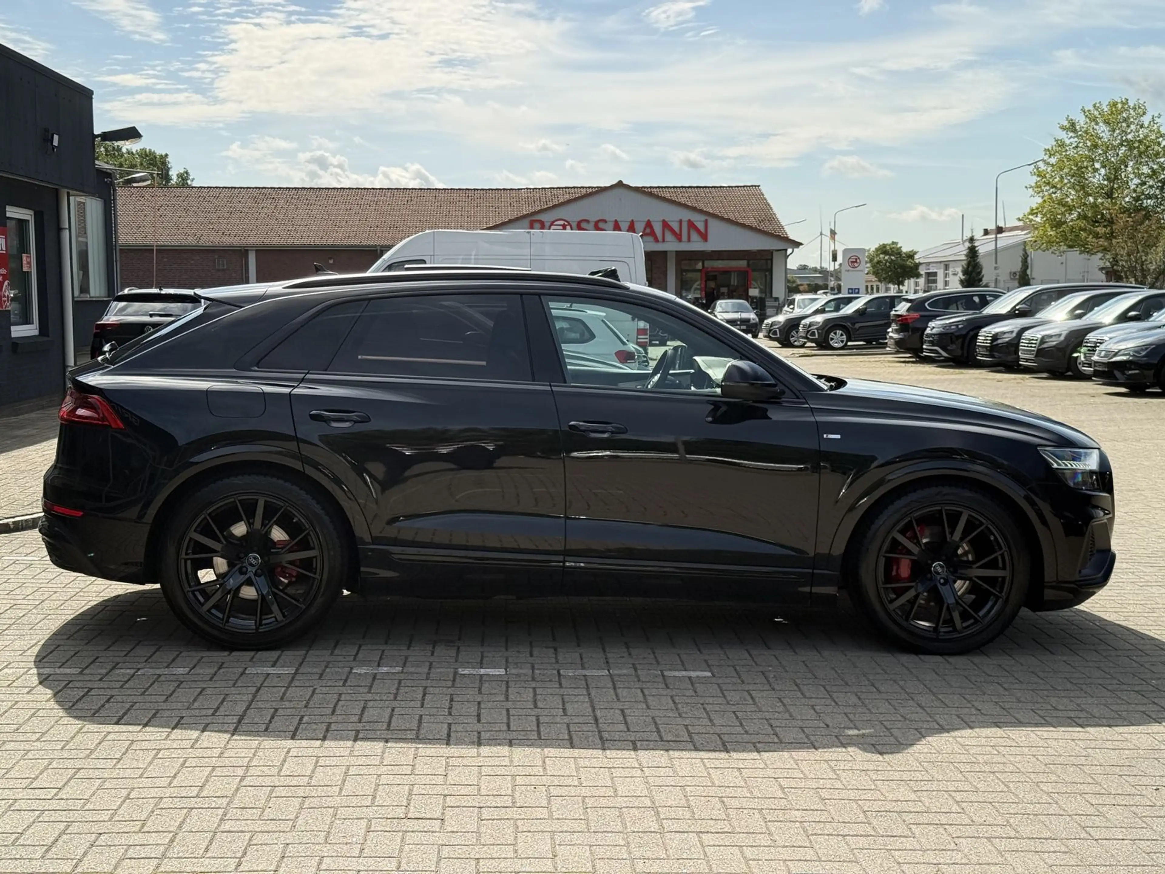 Audi Q8 55 TFSI Quat,S Line,Exklusive,HUD,Pano,AHK — photo 5