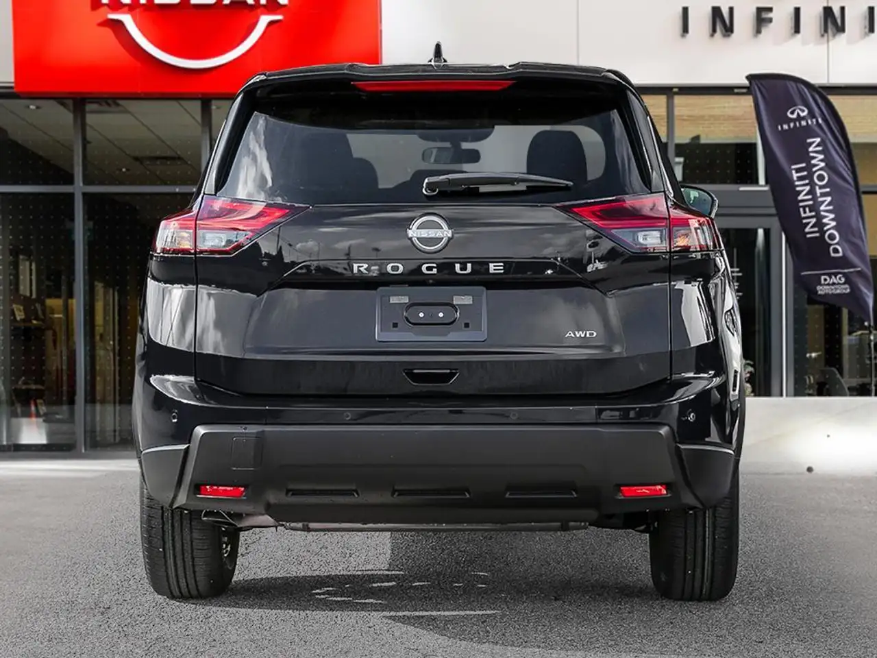 Nissan Rogue снимка Nissan Rogue