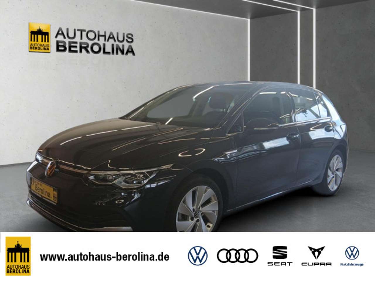 Volkswagen Golf 2024 — VIII 1.5 eTSI Style DSG *ACC*LED+*PDC*SHZ*