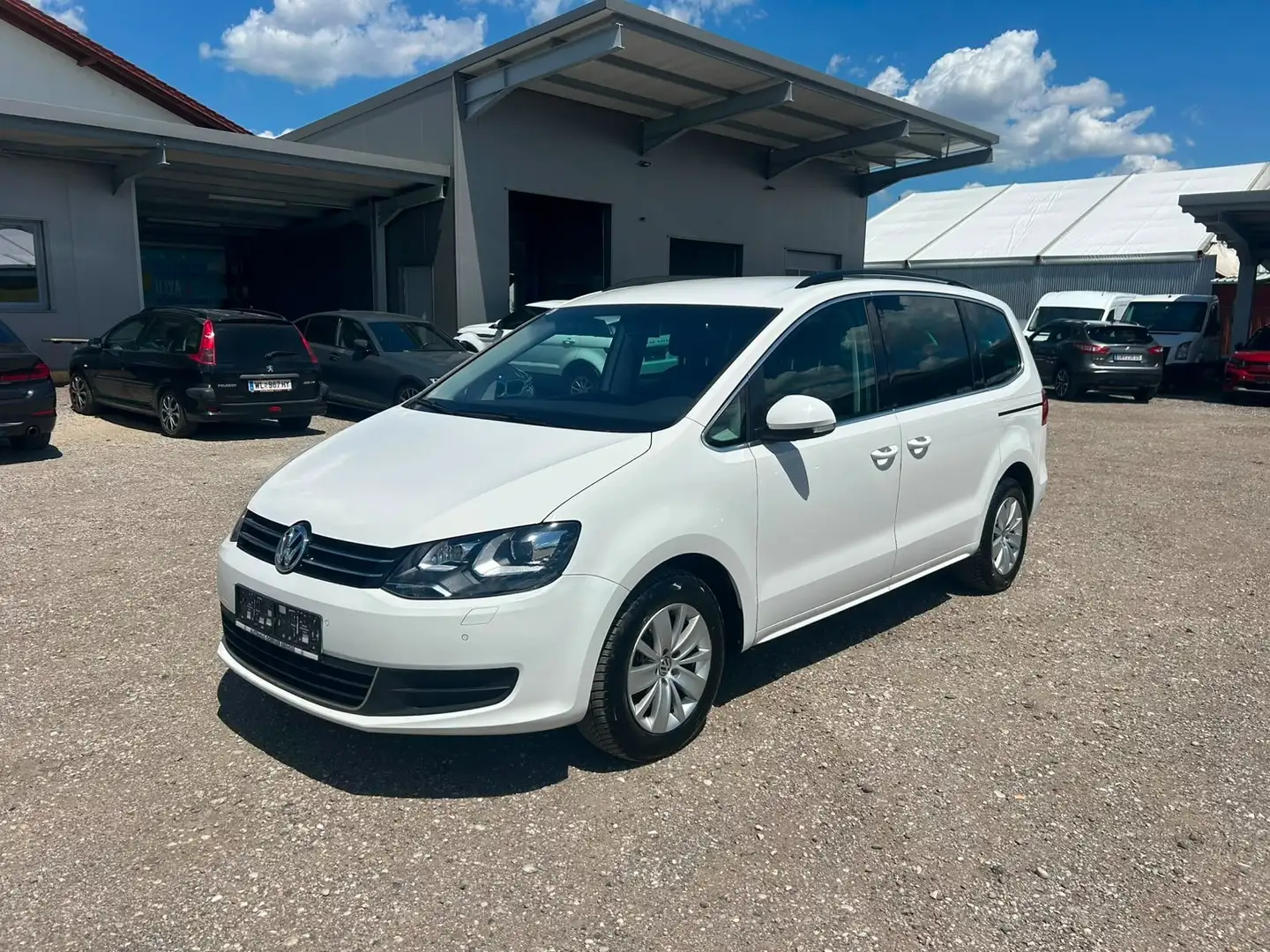 Volkswagen Sharan Comfortline BMT 4Motion Weiß - 1