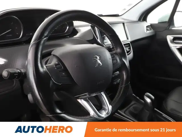 Peugeot 2008 view 11