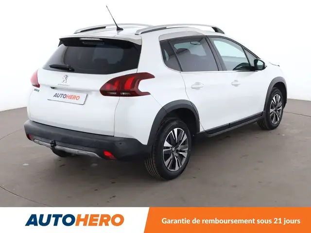 Peugeot 2008 view 6