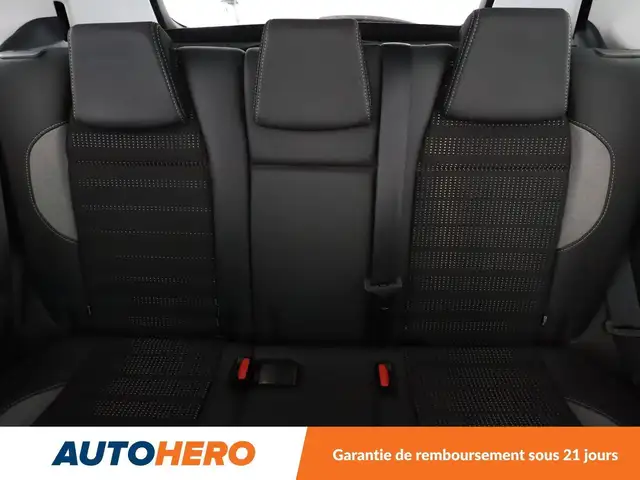 Peugeot 2008 view 15