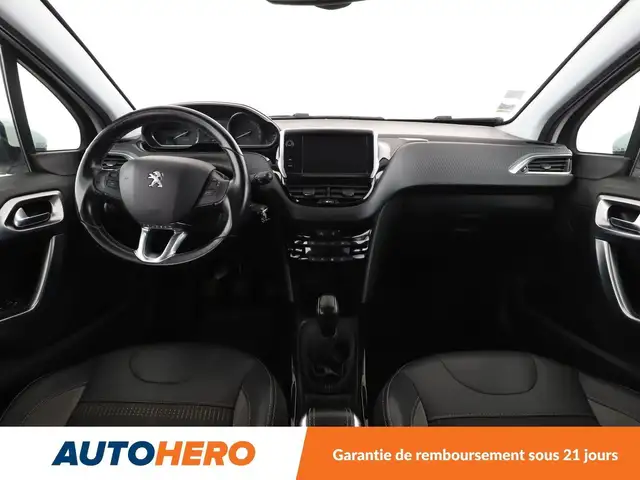 Peugeot 2008 view 12