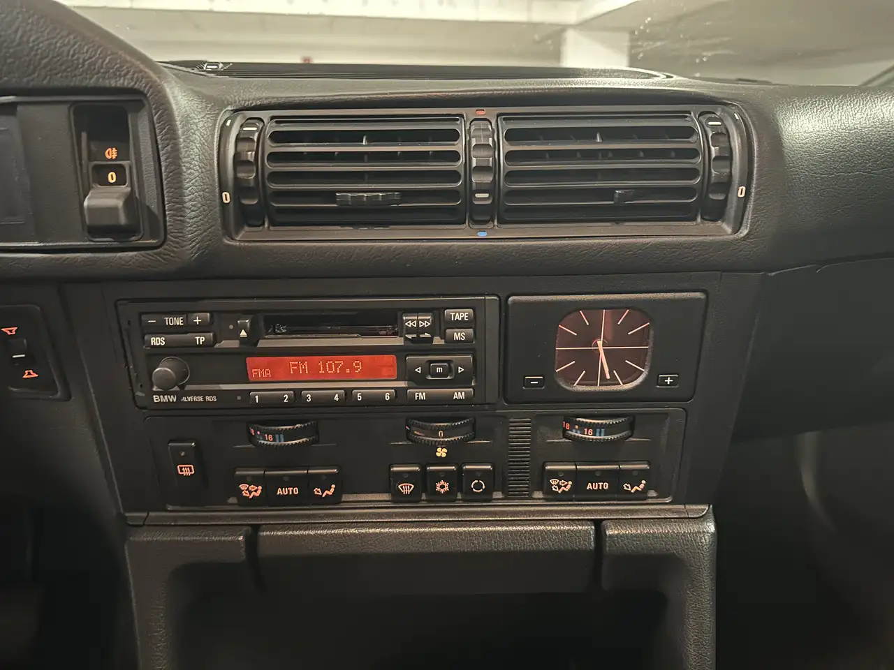BMW 525 (M50), foto 8