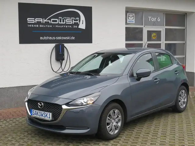 Mazda 2 LED CAR PLAY ACC TEMPOMAT GANZJAHRESREIFEN