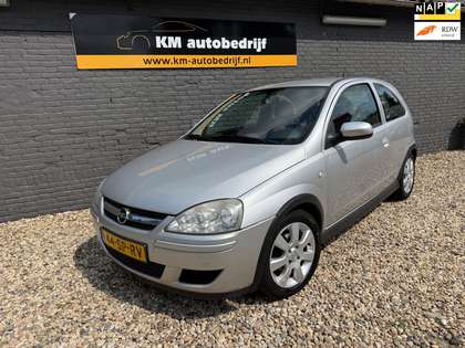 Opel Corsa 1.2-16V Silverline*Airco*Apk*LM*