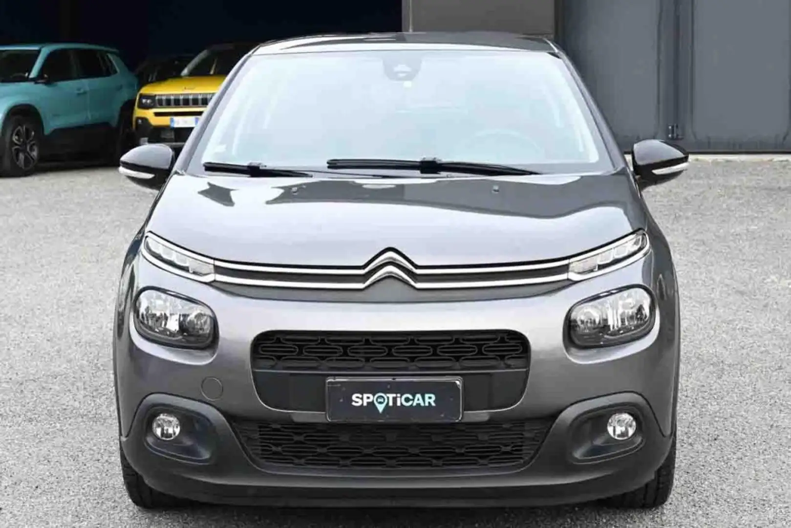 Citroen C3 PureTech 83 S&S Feel Grau - 2