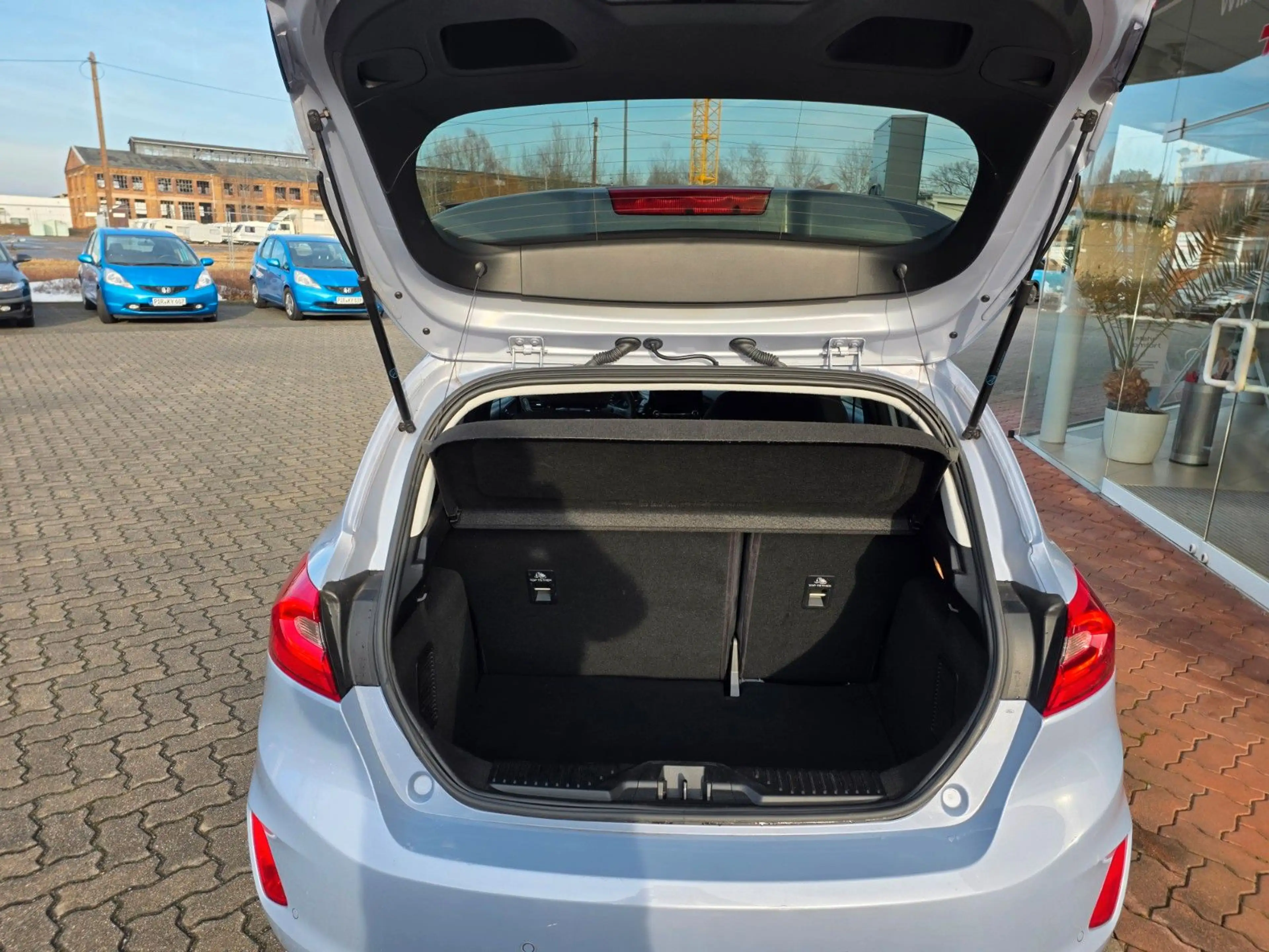 Ford Fiesta 1,0 EcoBoost 74 KW Titanium X AHK — photo 9