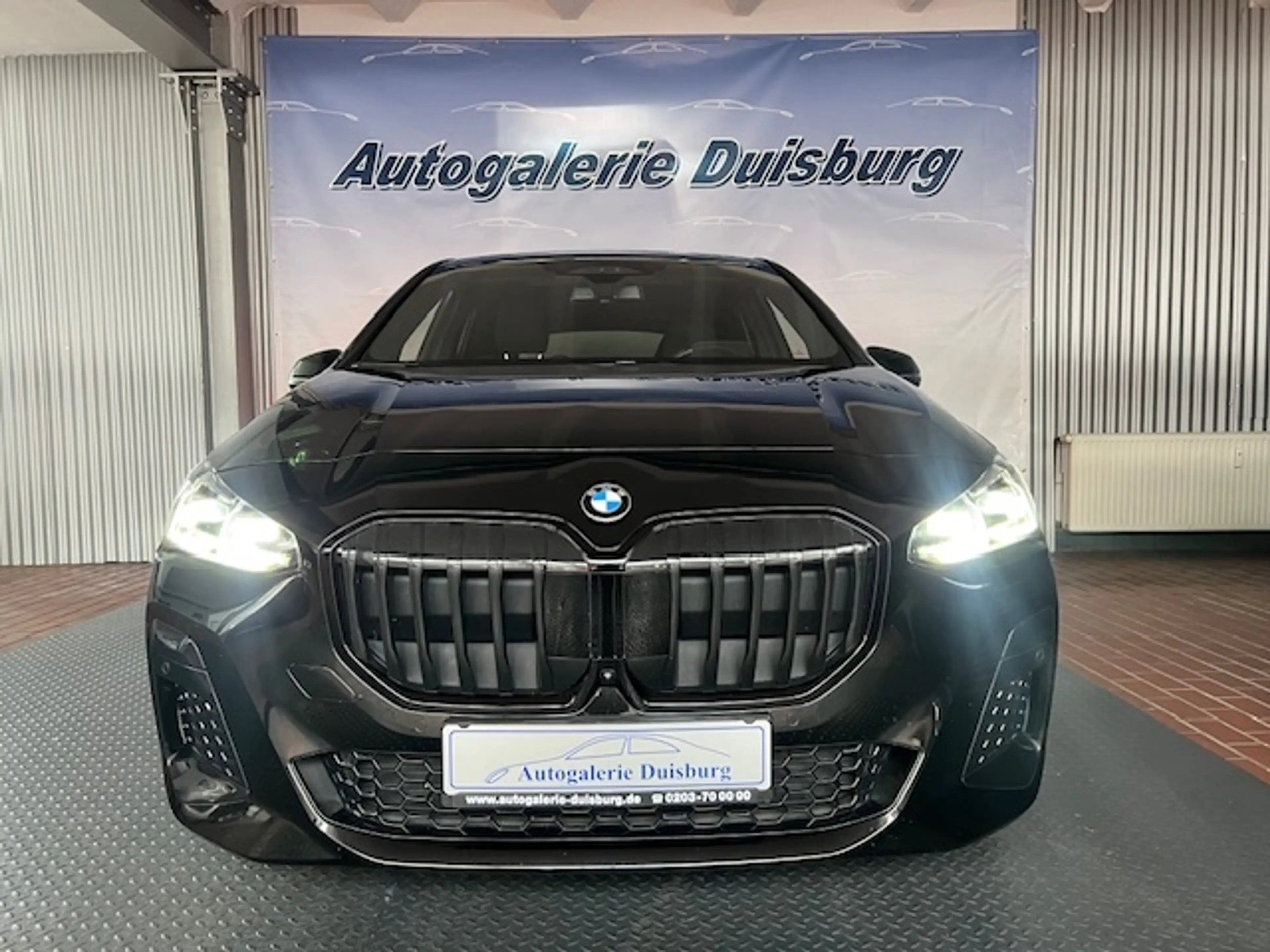 BMW 223 Active Tourer M Sport Pano AKH HUD AD Navi Kamera — photo 5