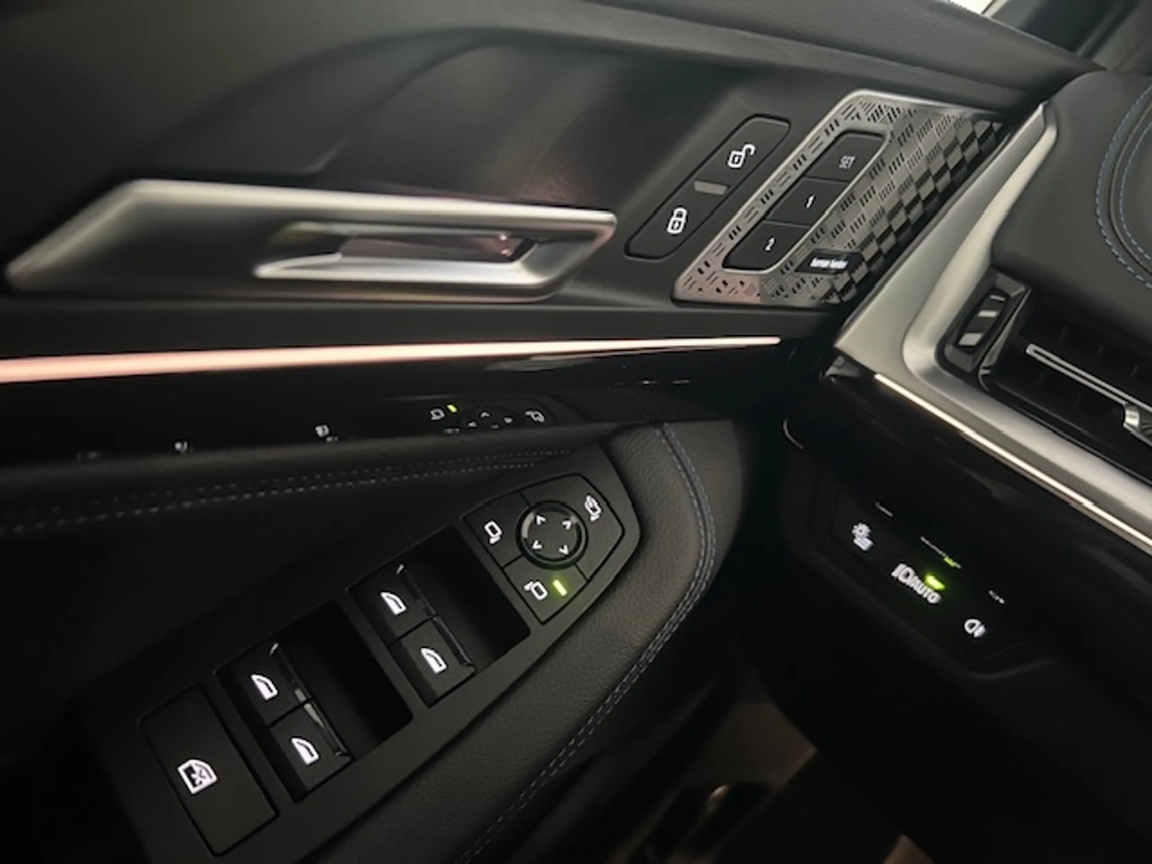 BMW 223 Active Tourer M Sport Pano AKH HUD AD Navi Kamera — photo 11