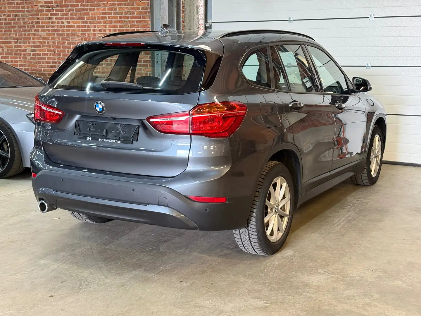 BMW X1 1.5 dA sDrive16 Automaat Camera EURO6d 2022 Gris - 2