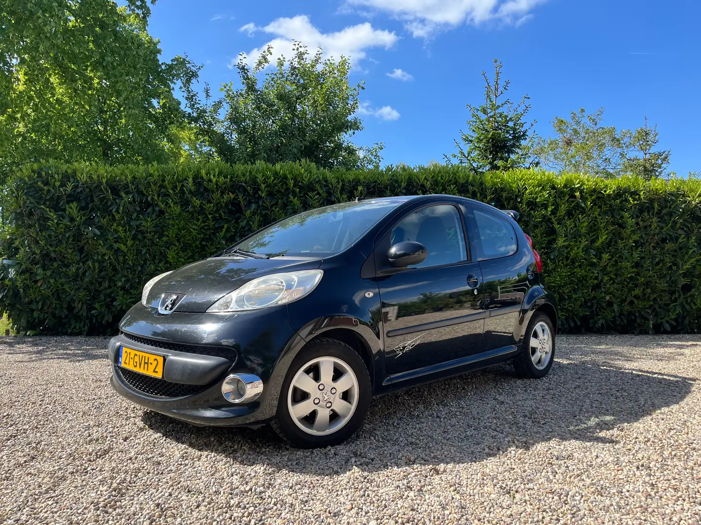 Peugeot 107 107 1.0-12V XS Zwart - 1