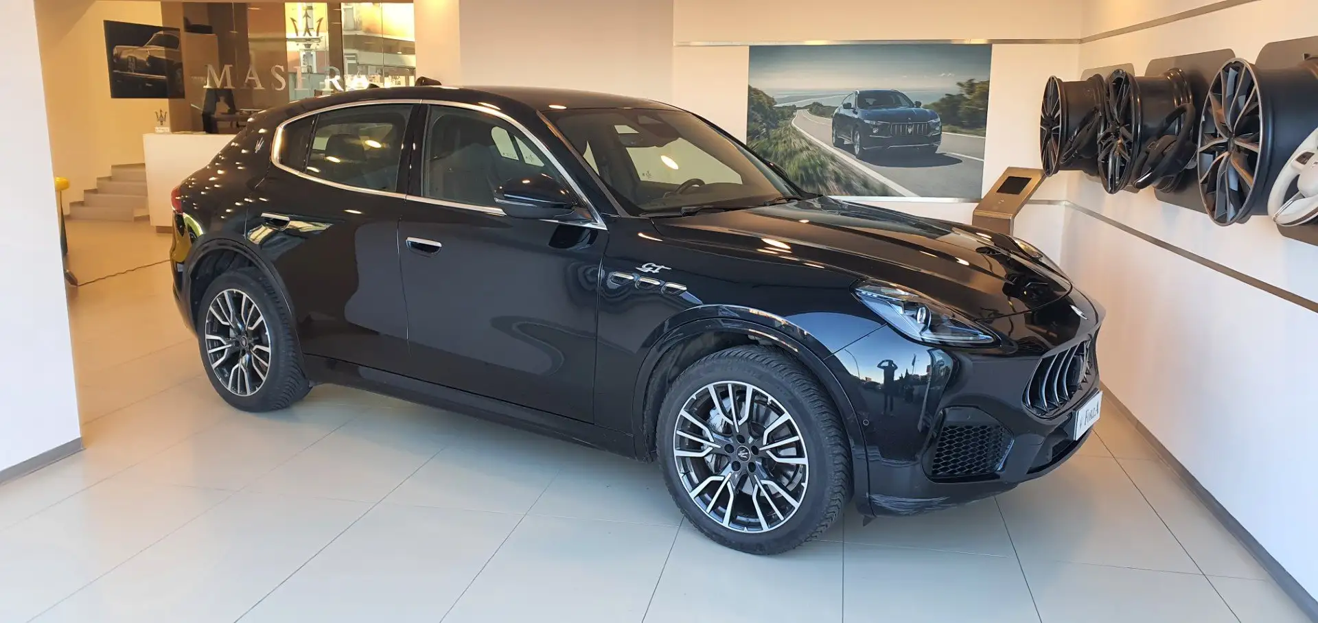 Maserati Grecale Grecale 2.0 mhev GT 250cv auto Negro - 2