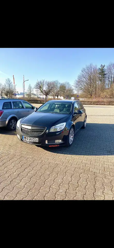 Opel Insignia 2.0 CDTI Aut. Sport — photo 1 of 6