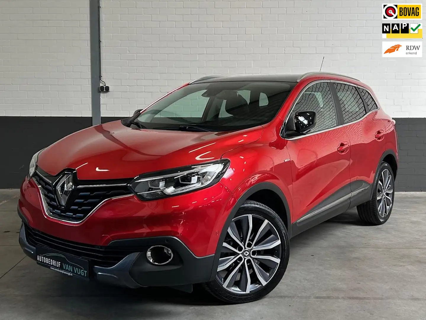 Renault Kadjar 1.2 TCe Bose, panoramadak, camera, climate Rood - 1