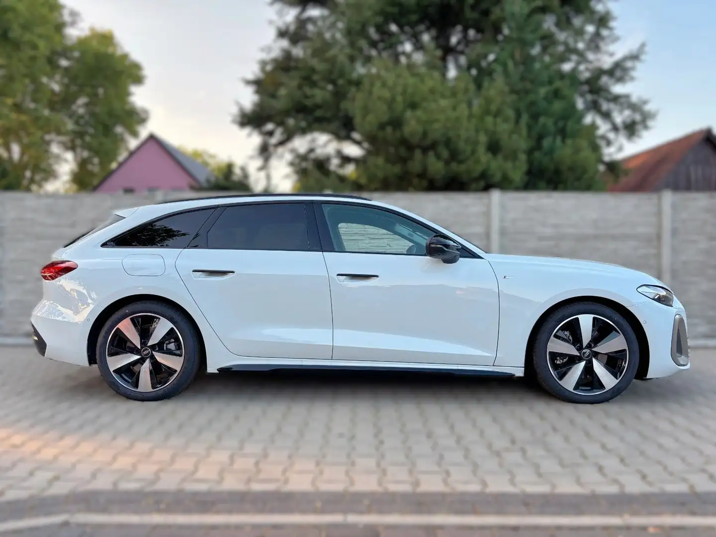 Audi A5 Avant TDI edition one S-Line MATRIX B&O TECH+ Weiß - 2