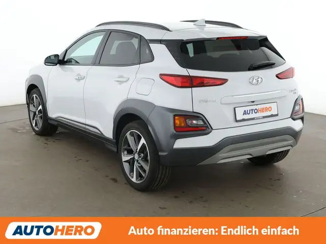 Hyundai Kona view 4