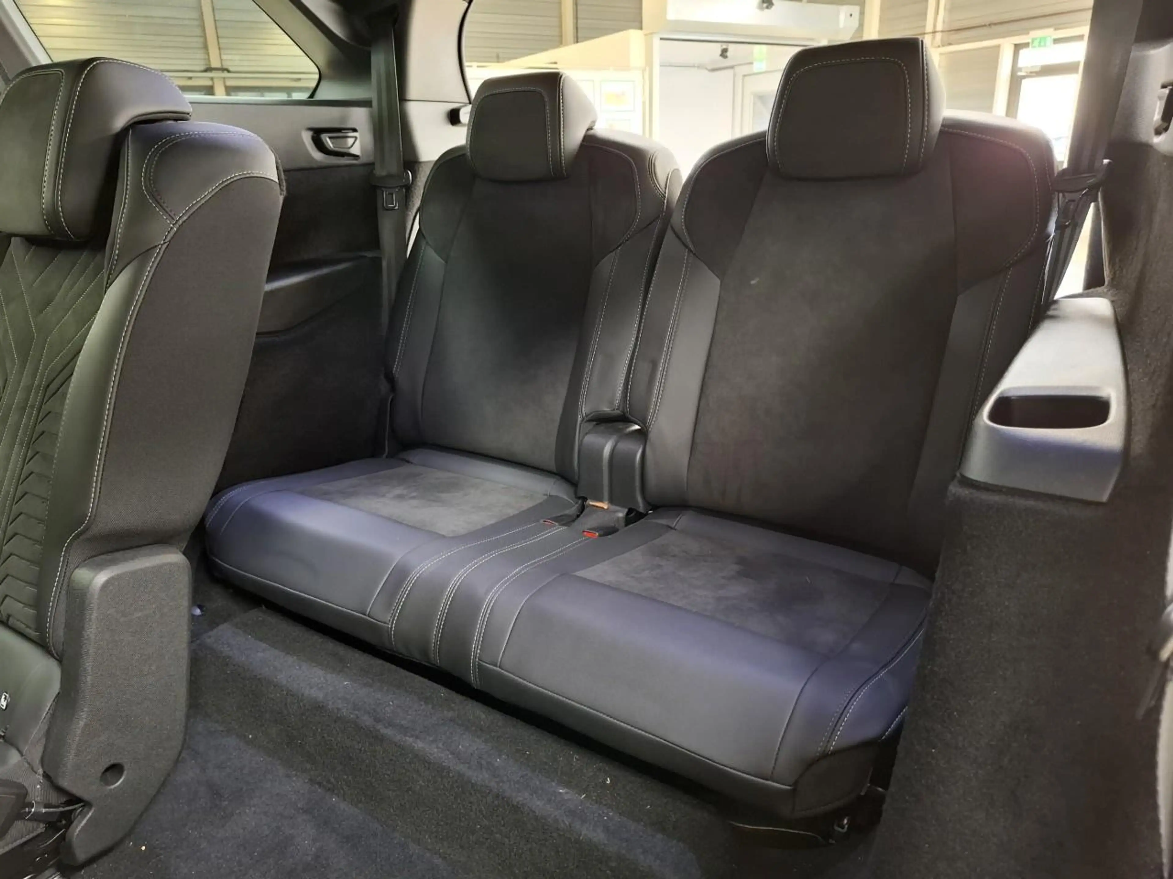 Peugeot 5008 e-5008 GT Avantage 73 kWh 7p | Fase 3 laden | Luxe — photo 9
