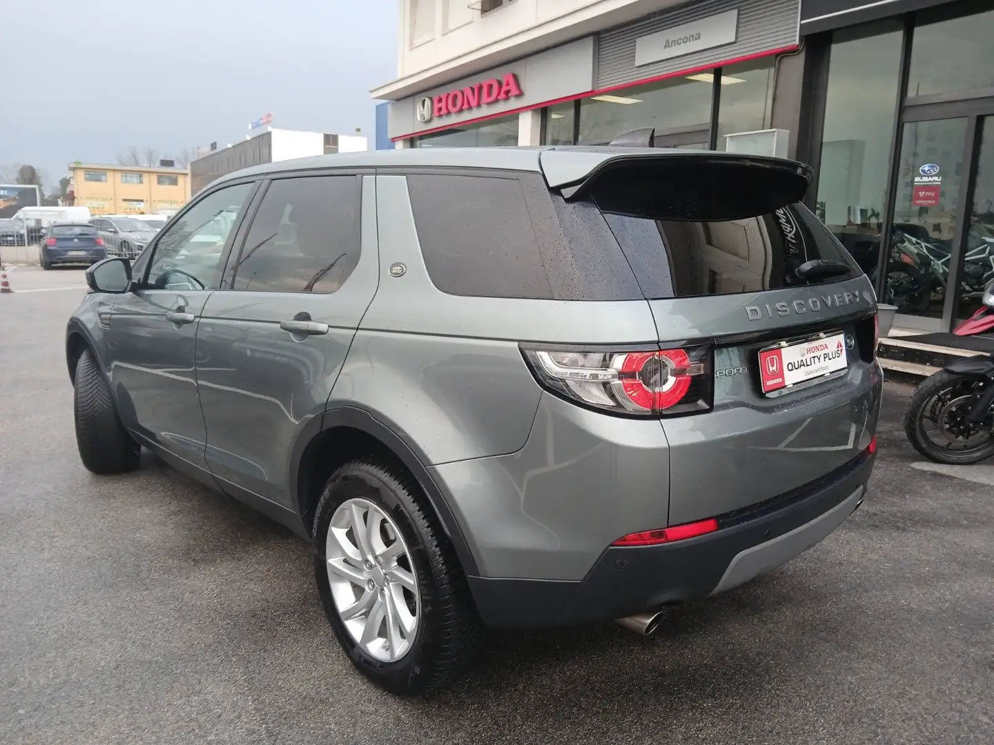 Land Rover Discovery Sport Discovery Sport 2.0 td4 SE awd 150cv-"N1" Autoc. Gris - 2