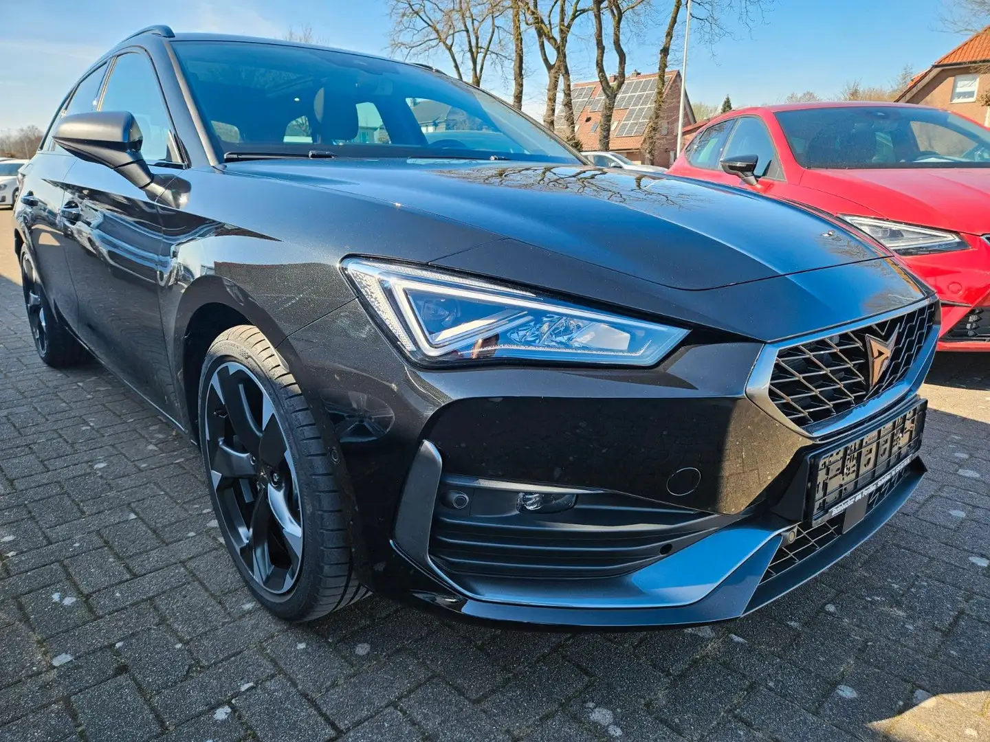 CUPRA Leon Sportstourer  KAM NAVI LED PANO BEATS Noir - 1