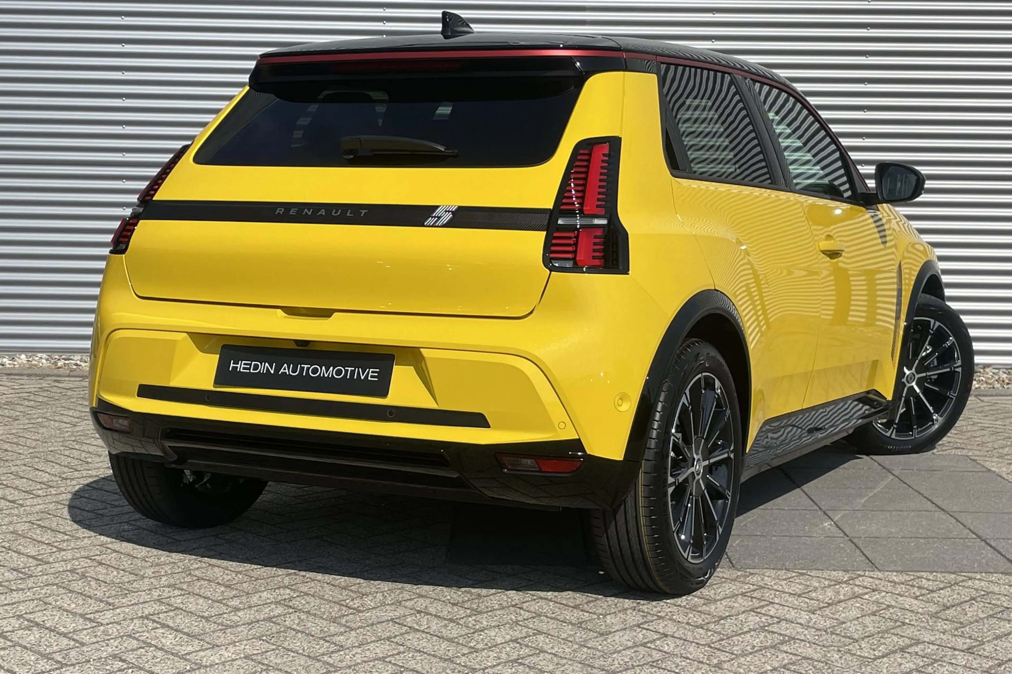 Renault R 5 E-TECH ELECTRIC comfort range iconic cinq 52 kWh | — photo 2