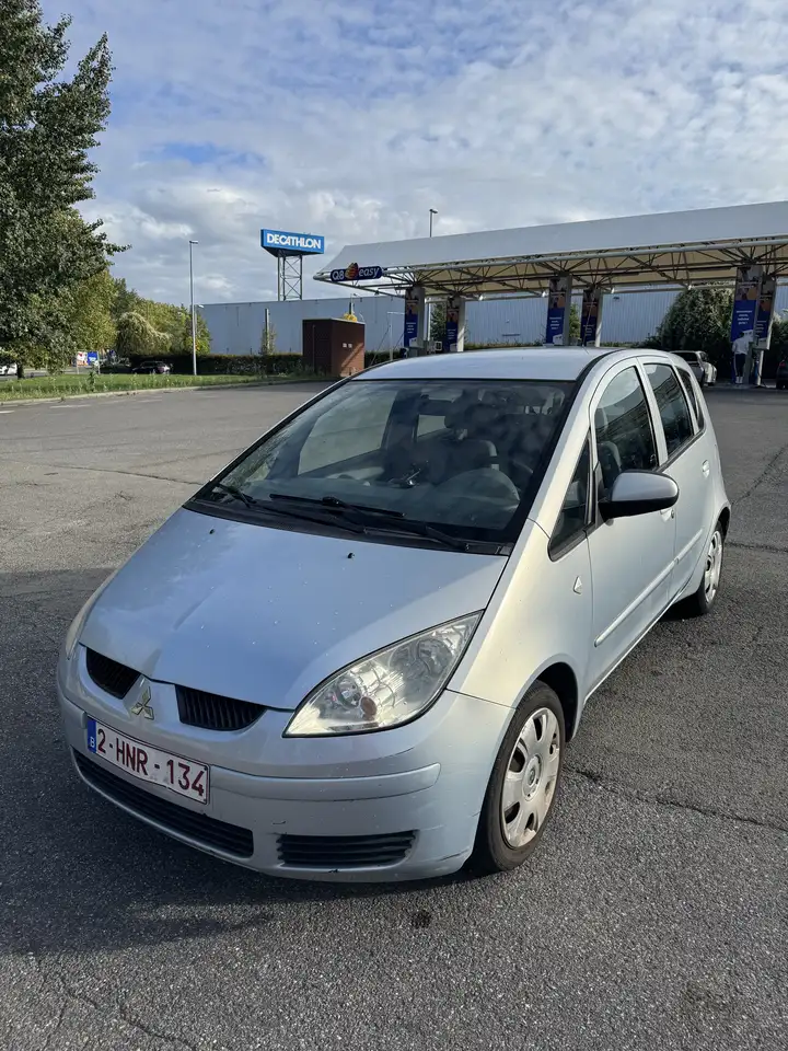 Mitsubishi Colt