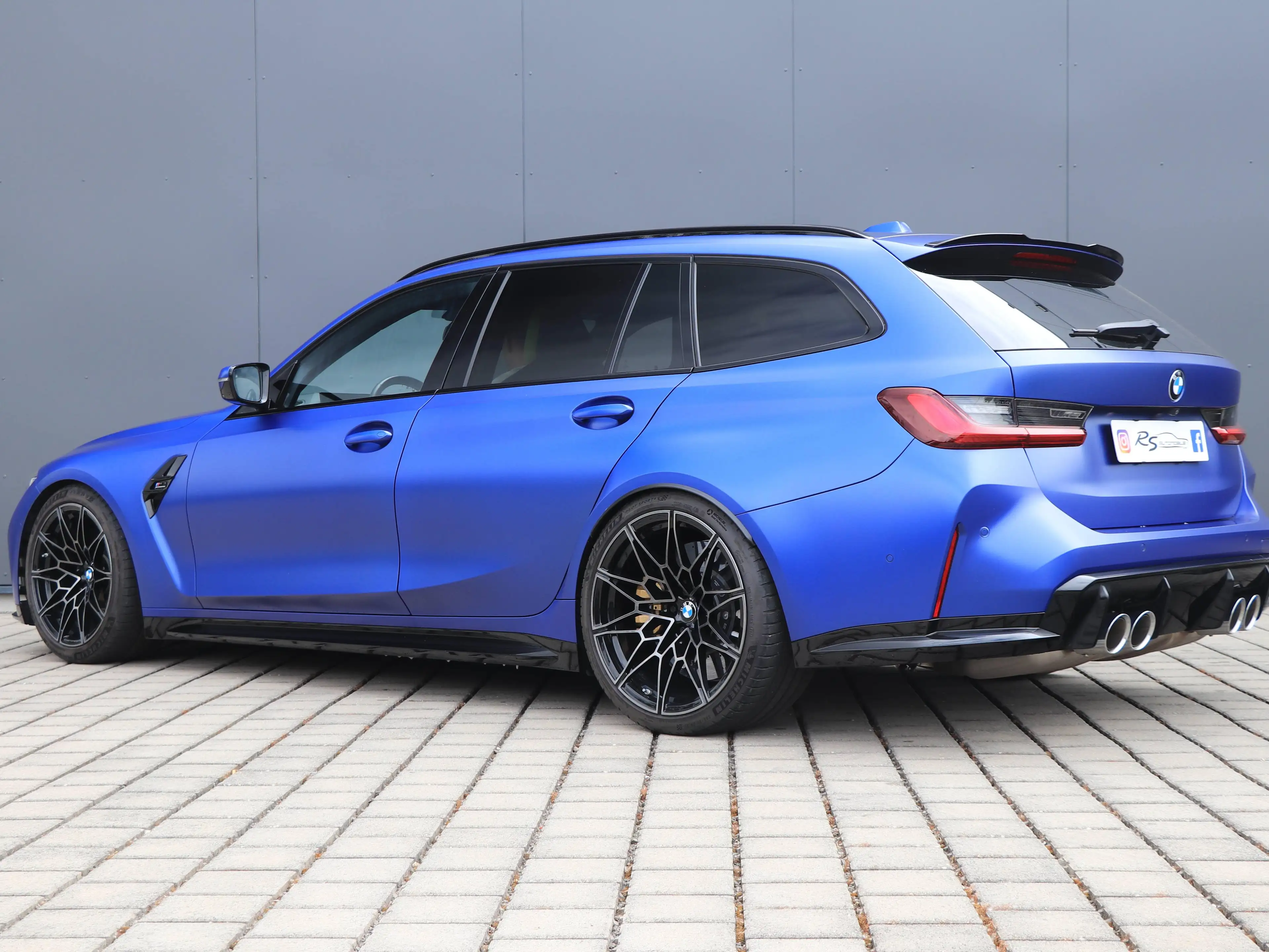 BMW M3 3er Touring Competition Touring M xDrive — photo 4