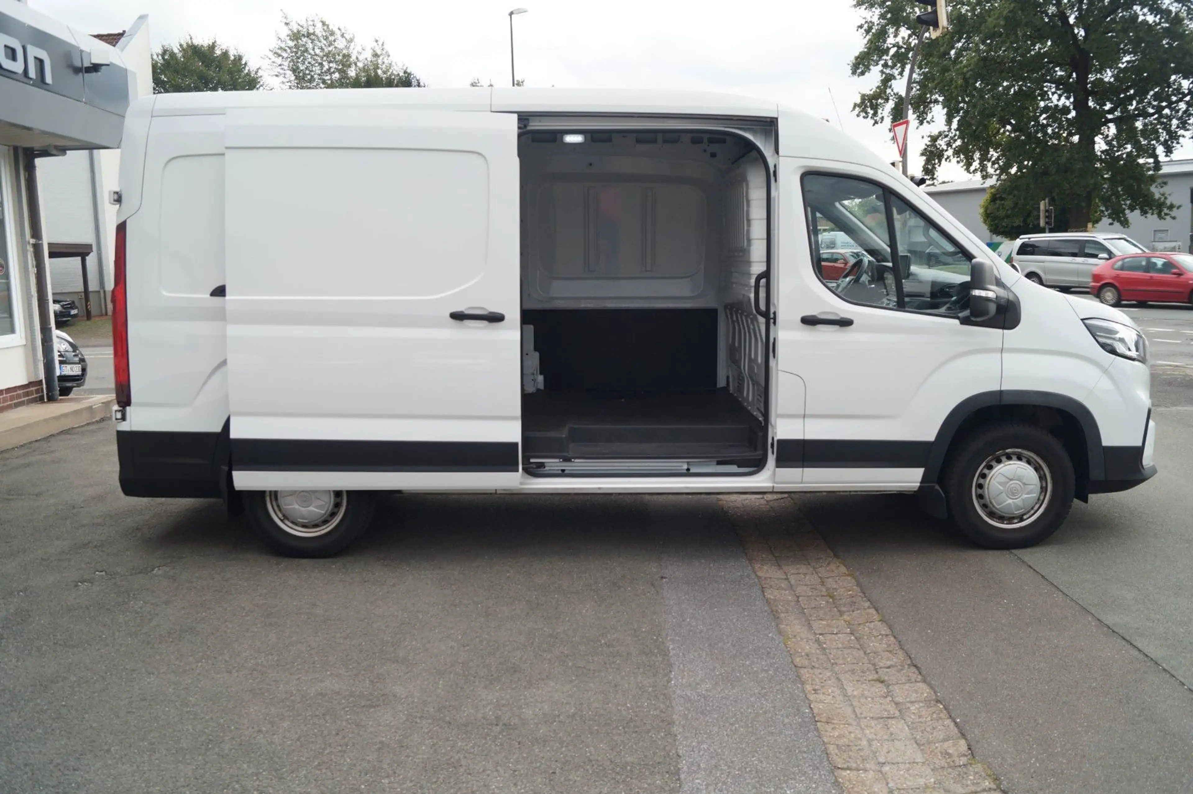 Maxus Deliver 9 2.0d Kasten*Klima*3-Sitzer*RFK*MFL*1Hd — photo 6
