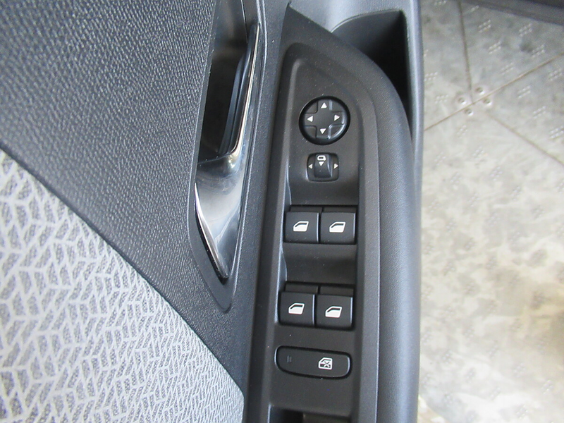 Citroen C4 PureTech 130 S&S EAT8 Aut. Plus *LED-Scheinwerf... — photo 9