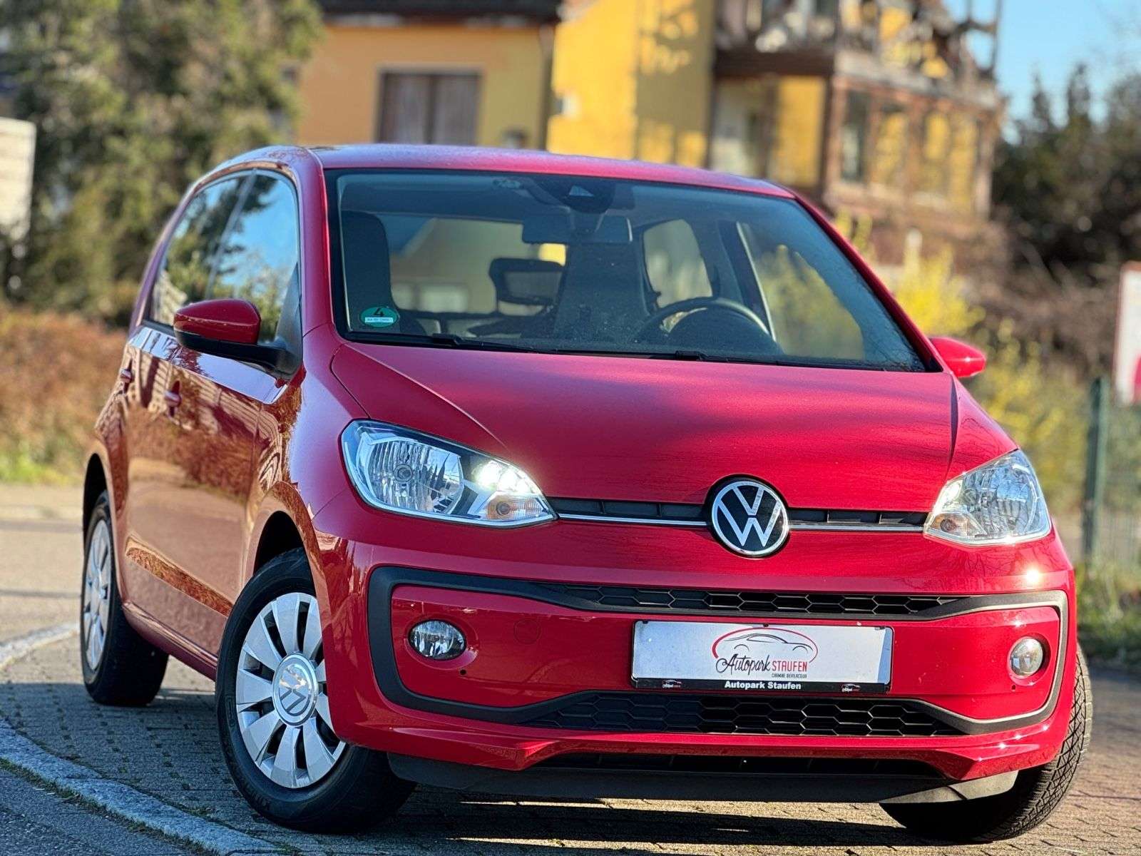 Second hand Volkswagen Up! 1.0