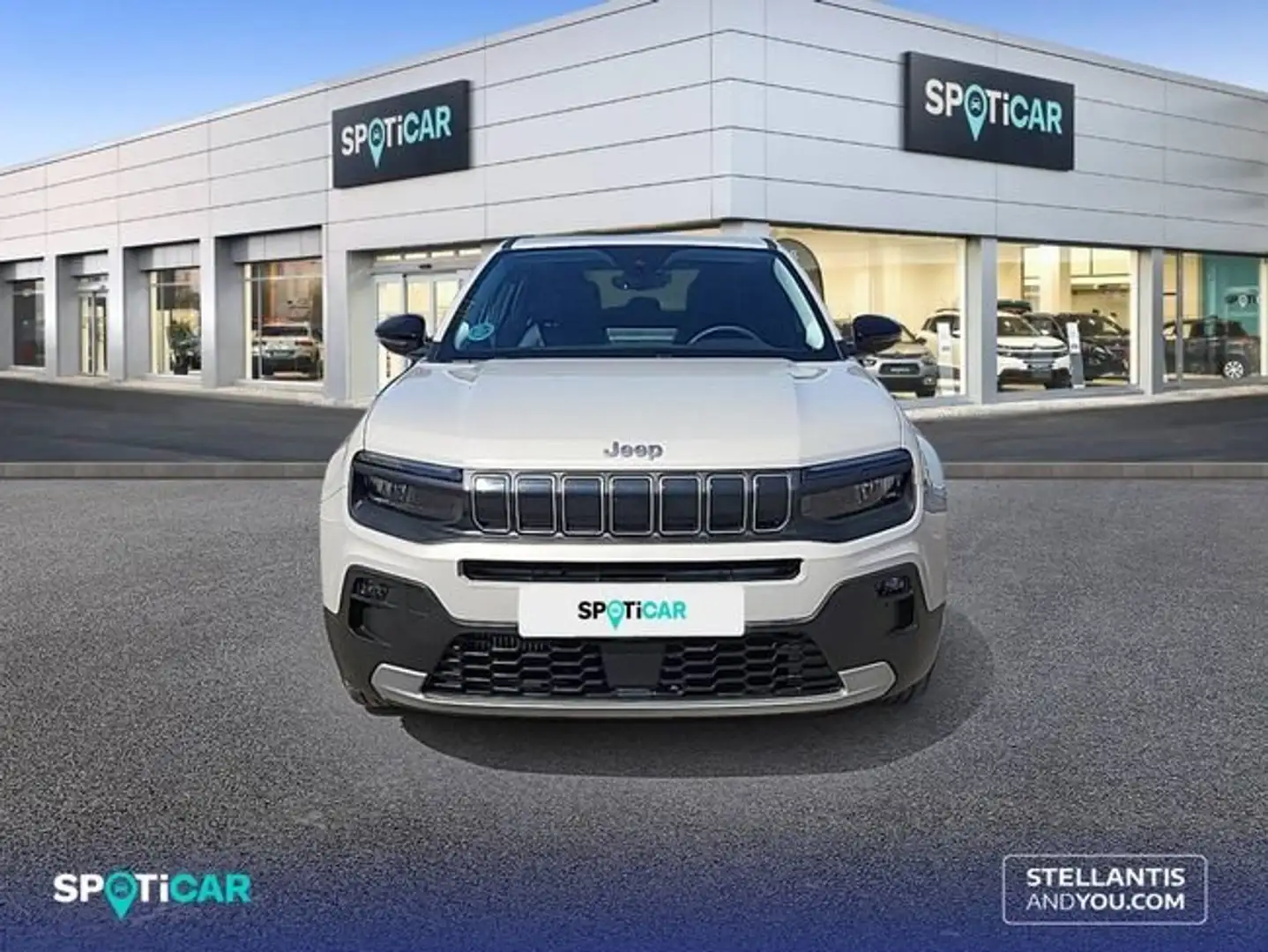 Jeep Avenger 1.2 Altitude 74KW Gris - 2