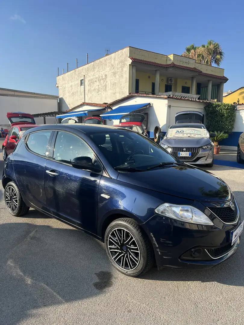 Lancia Ypsilon 1.2 Gold ecochic Gpl 69cv my18 - 2