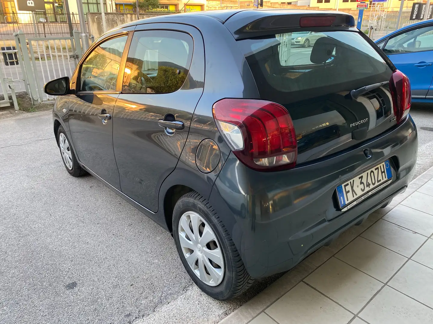 Peugeot 108 108 5p 1.0 vti Active E6 Grigio - 2