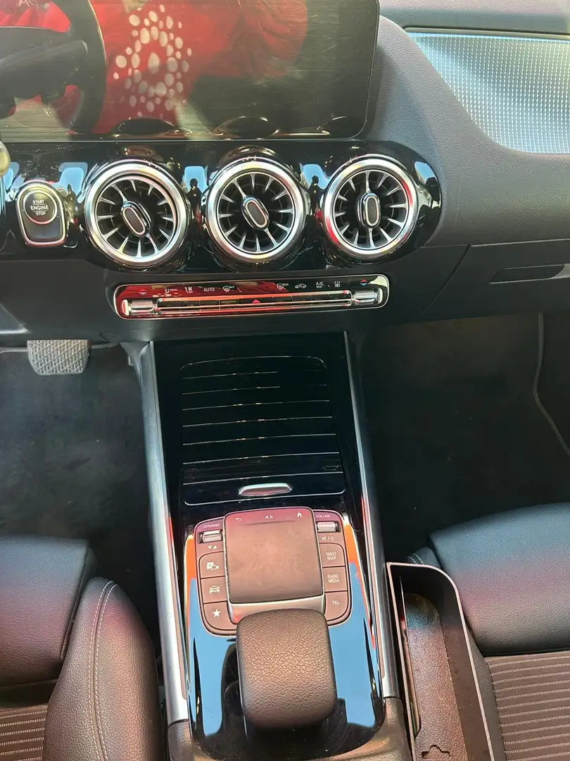 Mercedes-Benz GLA 250 GLA 250 e phev (eq-power) Premium auto Grigio - 1