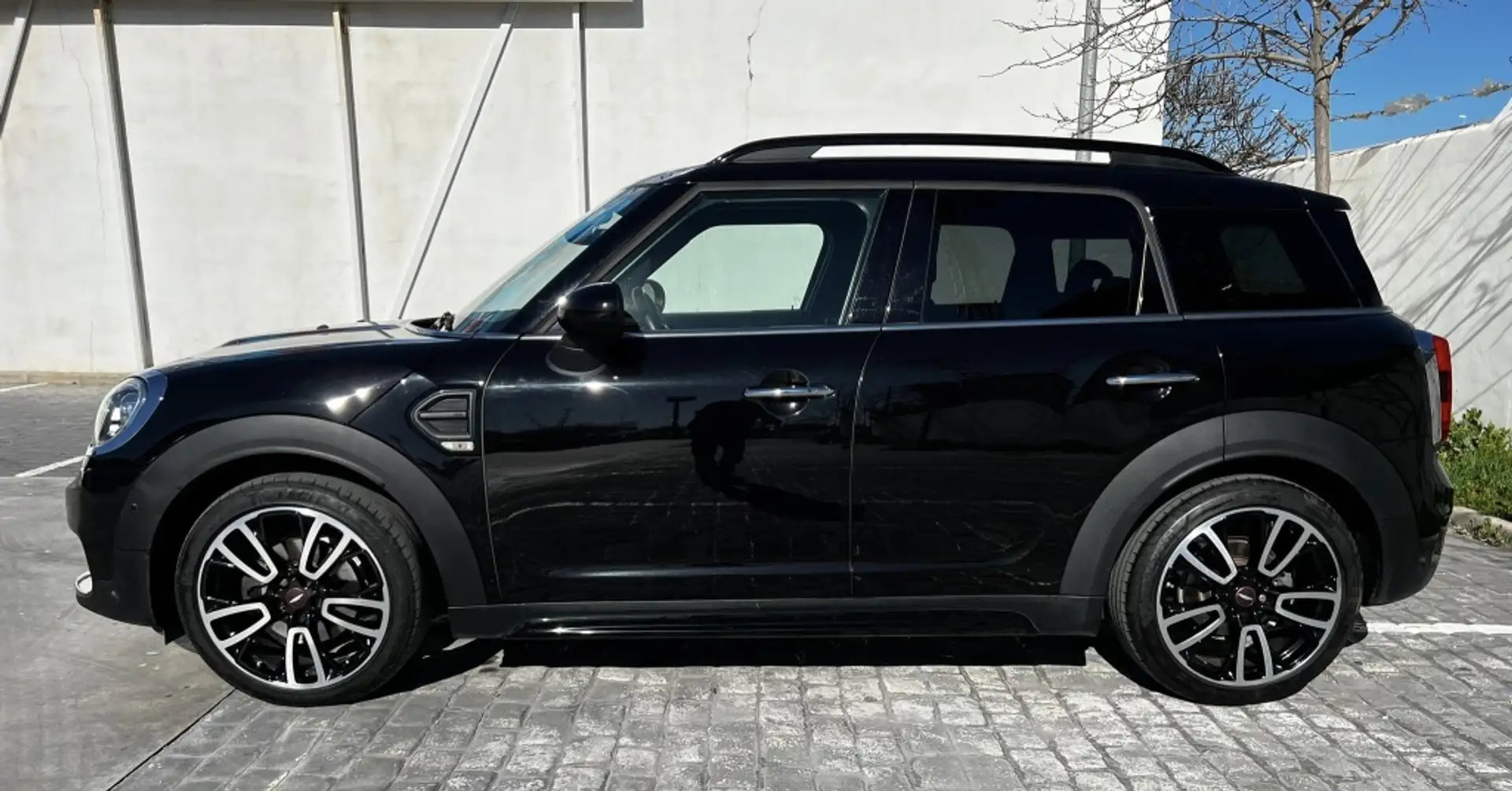MINI Cooper Countryman AUT. Schwarz - 2