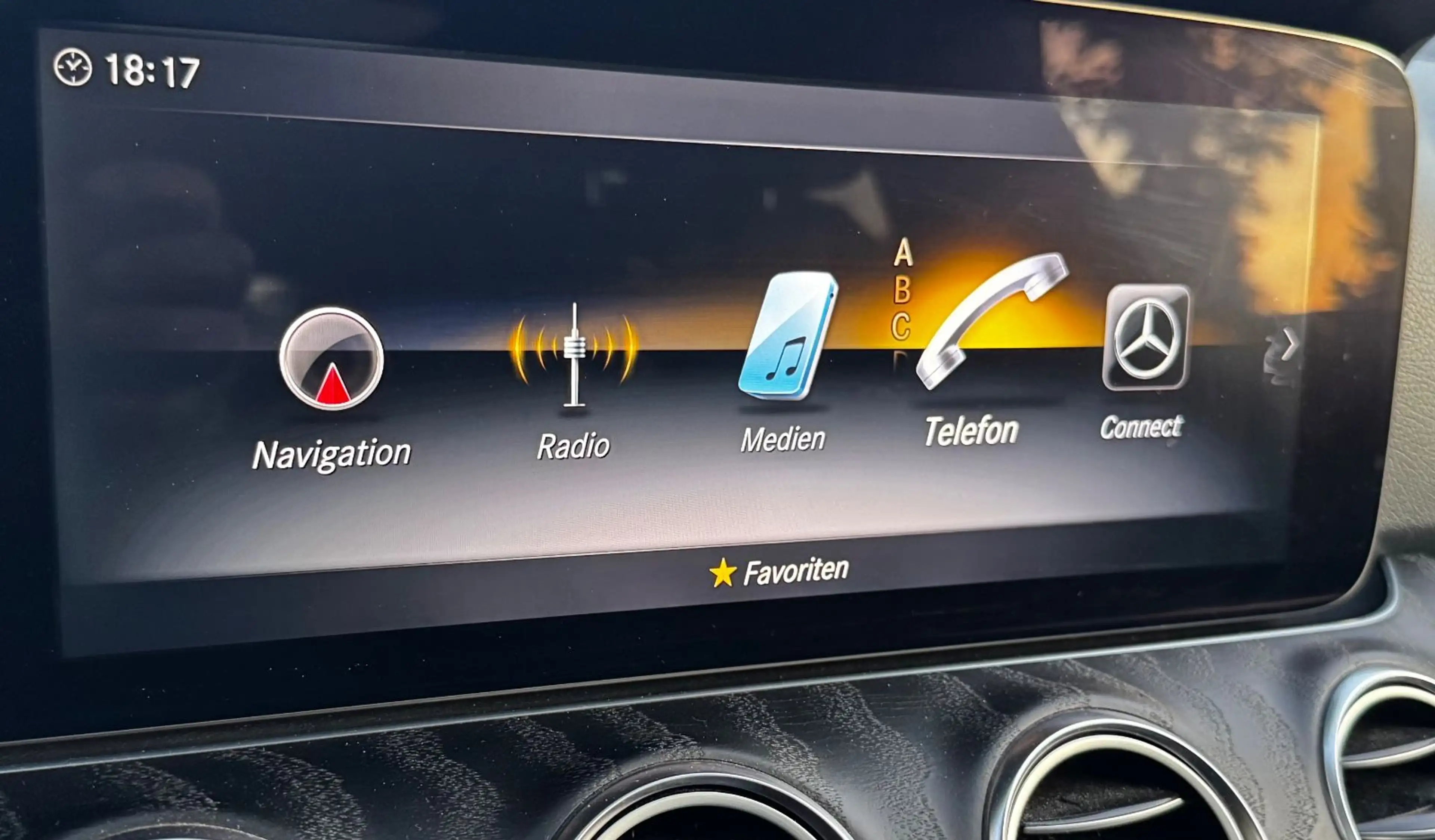 Mercedes-Benz E 220 d 4M. All-Terrain AHK Pano Burmester Led — photo 12