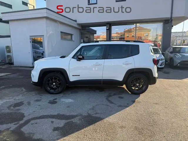 Jeep Renegade view 2