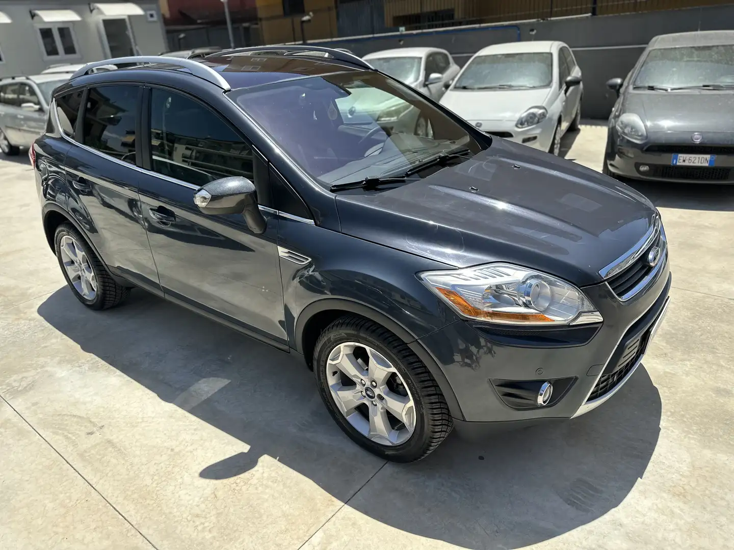 Ford Kuga Kuga 2.0 tdci Titanium 4wd 163cv Grigio - 2