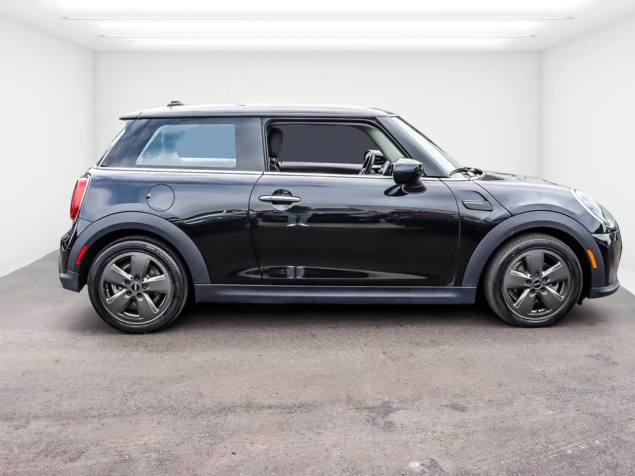 MINI 3 Door снимка MINI 3 Door