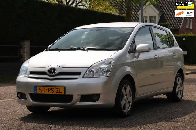 Toyota Corolla Verso 1.8 VVT-i Sol | CLIMA | CRUISE | TREKHAAK | NAP |