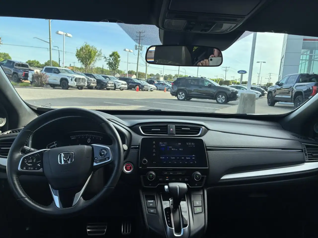 Honda CR-V photo Honda CR-V