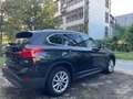 BMW X1 sDrive 18 d Advantage Schwarz - thumbnail 2