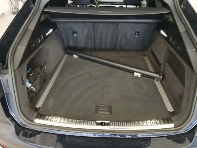 Audi A6 view 18